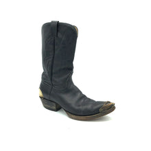 Load image into Gallery viewer, Authentic custom men's cowboy boots from the 1980's. Black cowhide leather with aged longhorn toe caps and heel covers. 12" height. 1 1/2" heel. Pointed toe. Black leather sole. These one-of-a-kind Austin Hall's were handmade in Mexico.