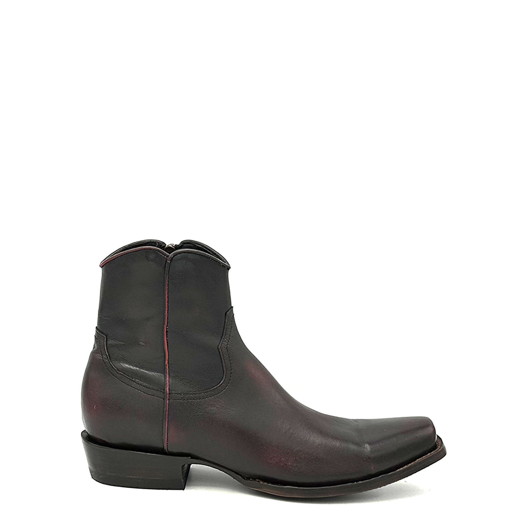 Boot Star Chase ankle zip in black cherry is a men's handmade ankle zip cowboy boot. Black cherry cowhide leather. Black leather lining. 7