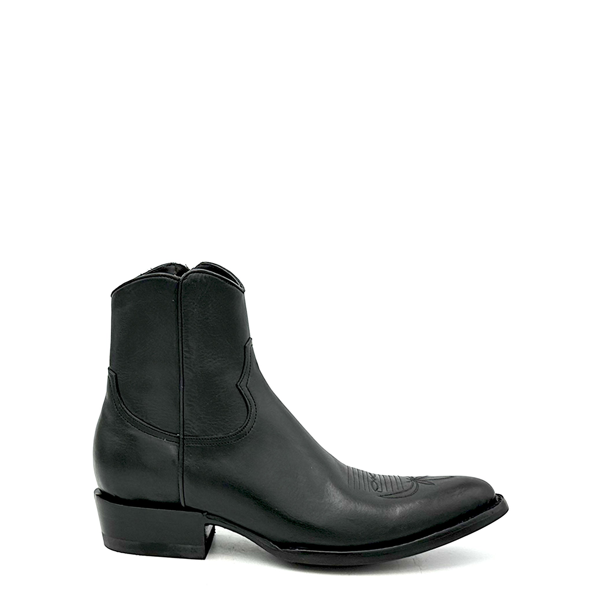 Chase Stitch Ankle Zip in Black