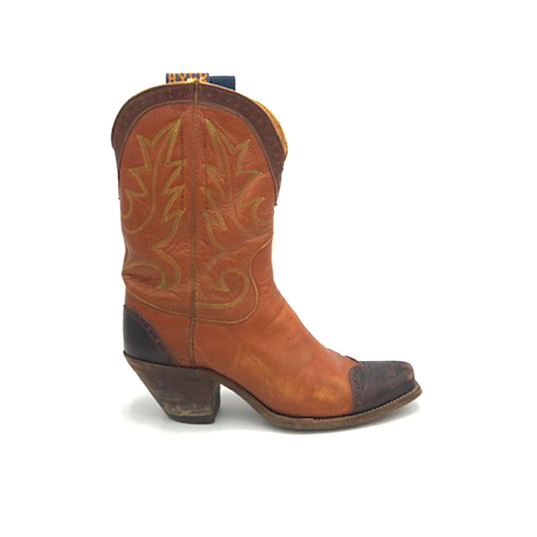 Women's Cognac Cowboy Boots Chocolate Wingtip Heel Counter and Collar Green and Gold Stitch 9